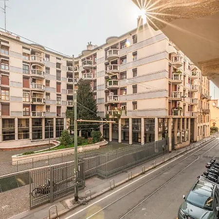 Design In Navigli Area! Apartamento Milão