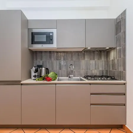 Apartamento Design In Navigli Area!