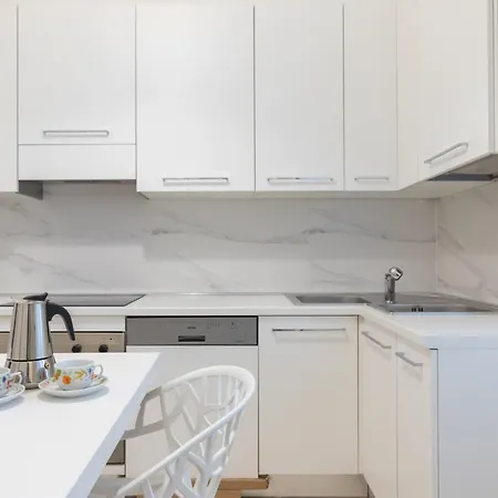Joivy Minimalistic Flat Near The Centre Mailand