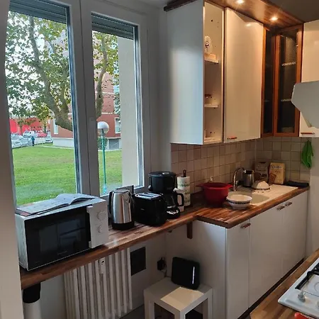 Elegante Bilocale A Con Balcone Appartement Milaan