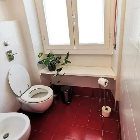 Stazione - Deposito Bagagli Gratuito * Milão