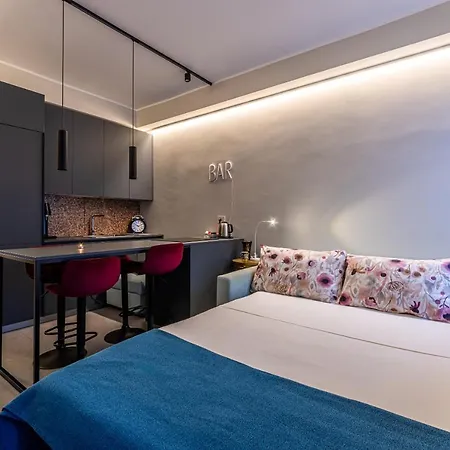 Duomo A 2 Fermate - Tiny In Pta Venezia *