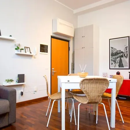 Apartment Naviglio Grande - Duomo In 15 Minuti *