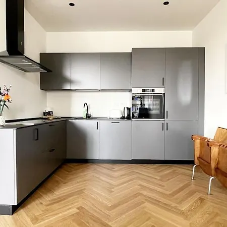 Apartment Penelope's *