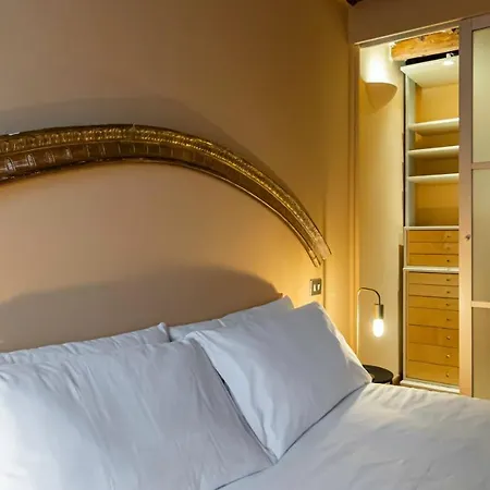 Italianway Easy - Garibaldi 93 B * Milão