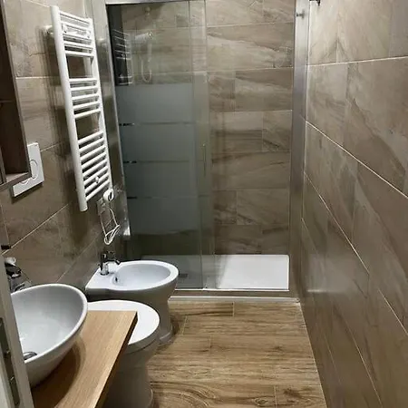 Bayres Blue * Milánó