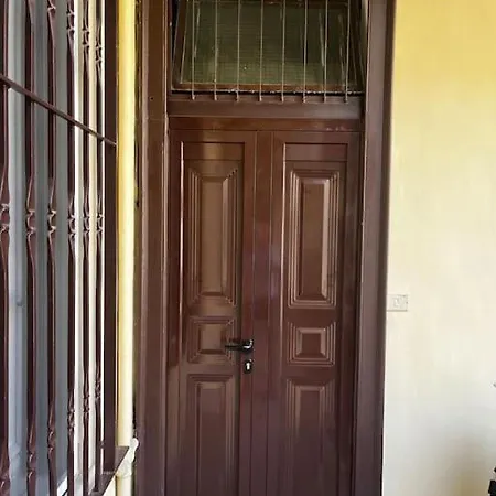 Bayres Blue Milánó