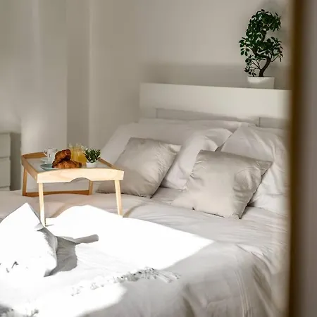 Buenos Aires' Nest - 10 Minutes From Duomo With Terrace Milan
