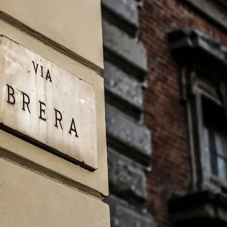 Casa Brera - Via Madonnina View *