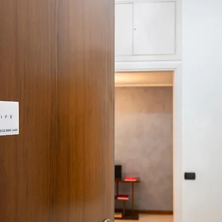 Apartman Easylife - Oasi Di Charme 5 Min Da Milánó