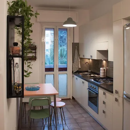 Apartment Cozy One Bedroom Close To Navigli And Tortona *