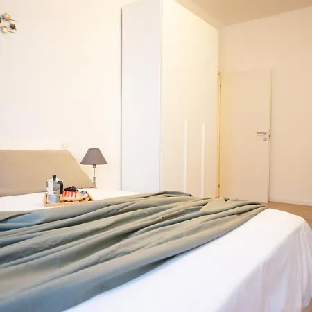 Ihost - Mancini 14 Mediolan