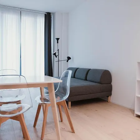 Luvi - Varese Apartament *