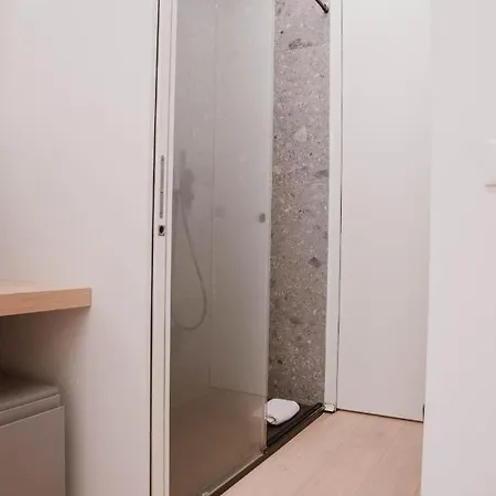 Apartament Luvi - Varese Mediolan