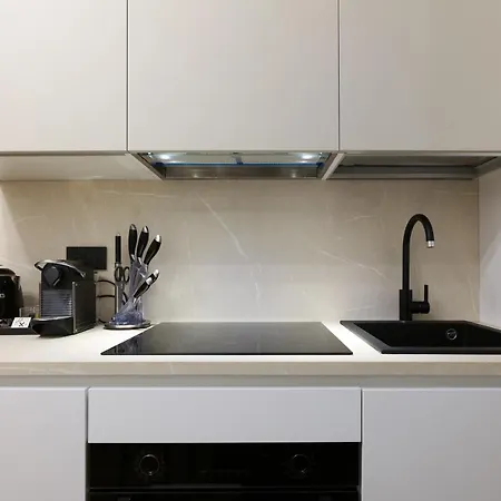 Contempora - Bilocale Picasso * Milan