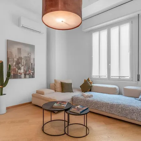 Tag11 -luxury 15 Minutes From The Duomo - מילאנו