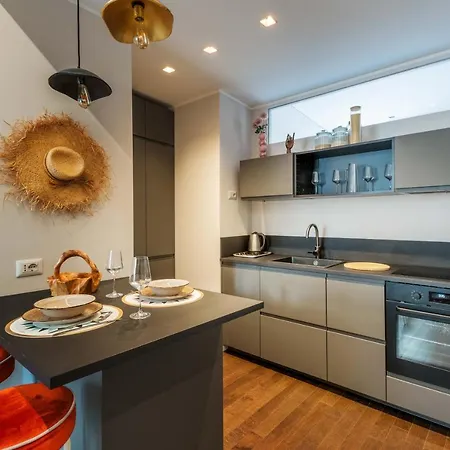 Luvi - Maroncelli Apartman Milánó