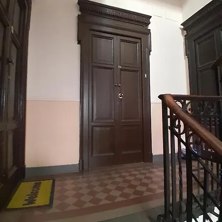 Martina, Silenzioso A 100 Metri Dalla Metropolitana * Milano