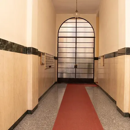 Cozy Retreat In Plinio Street * מילאנו