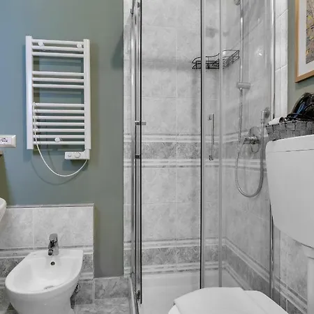 Bamboo House - Floor Just 15 Minutes From Duomo Milaan