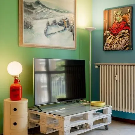 Appartamento La Casa Dell'artista - Milano