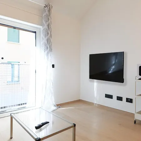 Mila Cavalcabo Apartment *