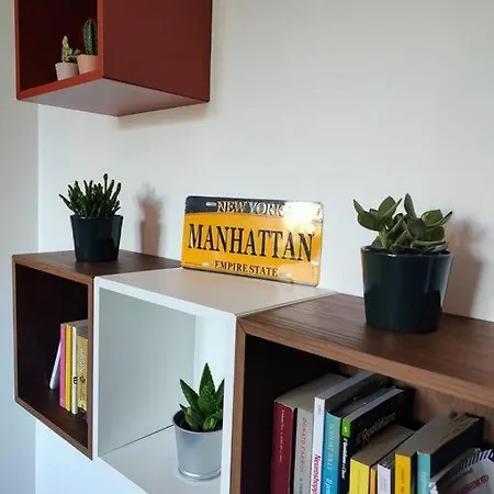 Bilocale Luminoso E Accogliente Zona Marche Milan