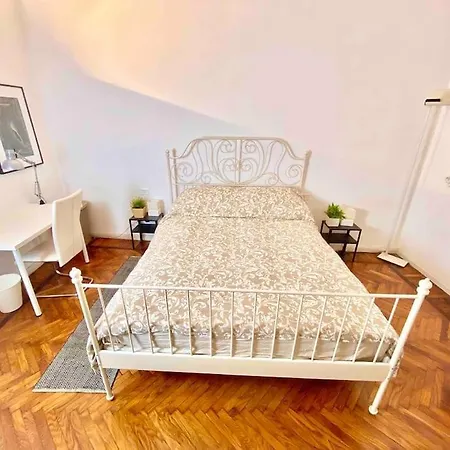 Apartment 9 Minuti Dal Duomo Life+metro Milan