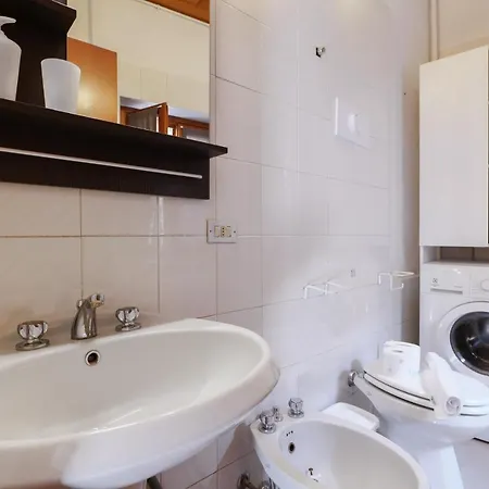 Primopiano - Colonne C * Milano