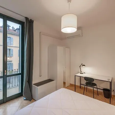 Navigli Ringhiera House