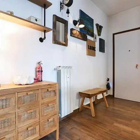 Apartment Mila Battista Milan