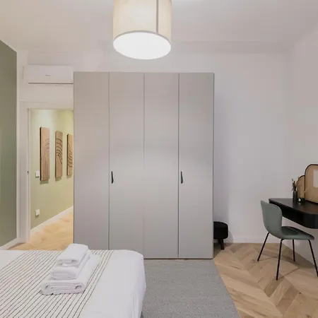 Easylife – Oasi Di Stile A 10min Dal Duomo Lejlighed