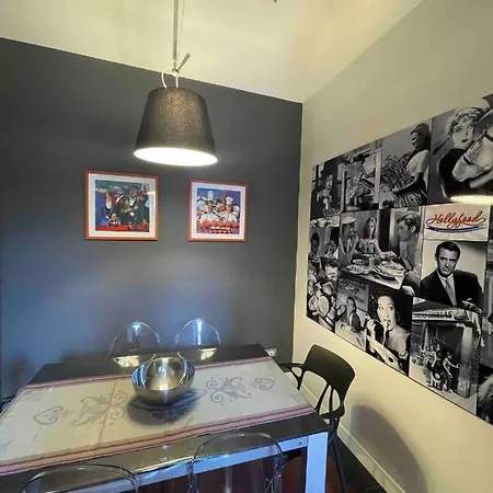 Apartment Chez Anna In Sempione - Mico, Citylife, San Siro Milan