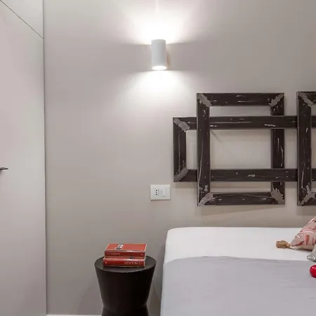 Mou43 -loreto-duomo- Urban House - Luxury Milánó