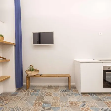 Moa43-loreto-duomo - Athens House - Luxury *