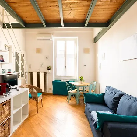 Апартаменты Loft Navigli Porta Genova