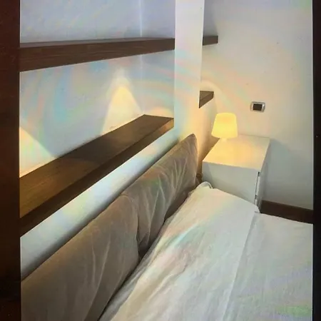 S.ambrogio/duomo •jacuzzi • Luxury •design شقة