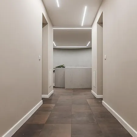 Apartment Zaffiro House Milan