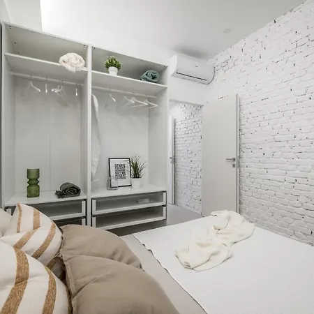 Jj6 Loreto-duomo - Esclusive - Chic - Luxury Διαμέρισμα