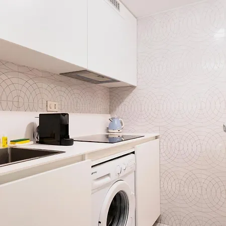 Relstay - Montenapoleone Apartmán Milán