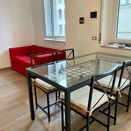 Mymi, Bilocale In Centro Apartmán Milán