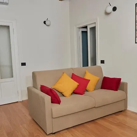 Apartment Casa Ortica, Three-room Citta Studi/politecnico/besta 20 Min Duomo Milan