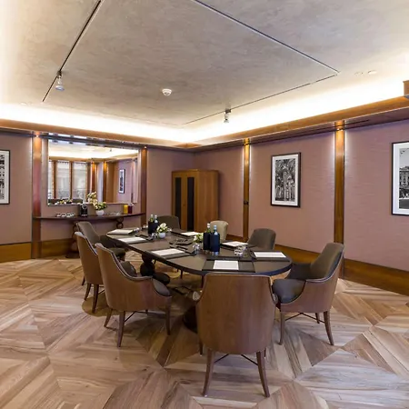 Park Hyatt Ξενοδοχείο 5*