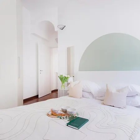Stylish And Cozy Close To Naviglio *