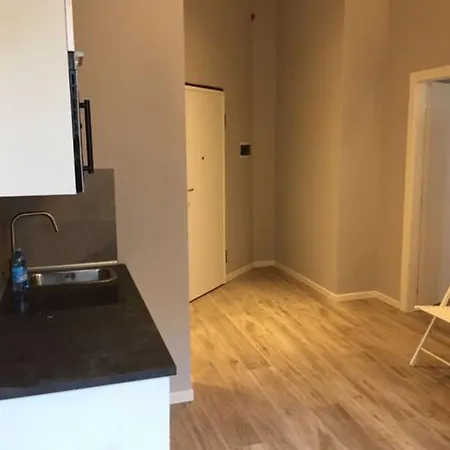 Mm3/repubblica A 5 Minuti Dal Duomo * 밀라노