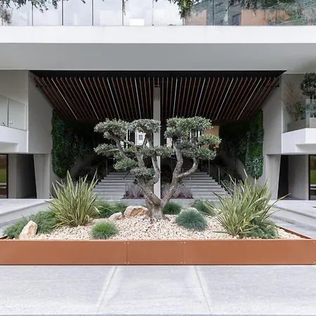 Beplace In Chinatown *