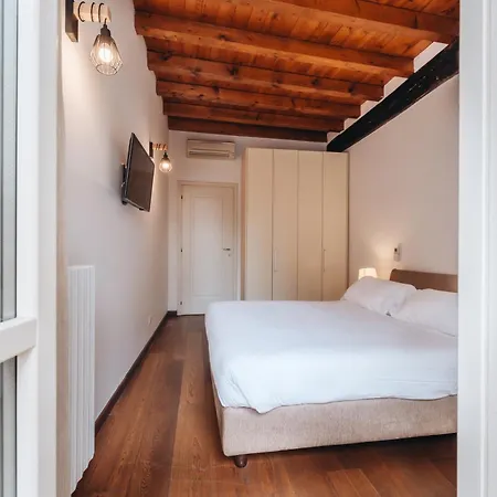 Апартаменты Charming Brera - Madonnina *