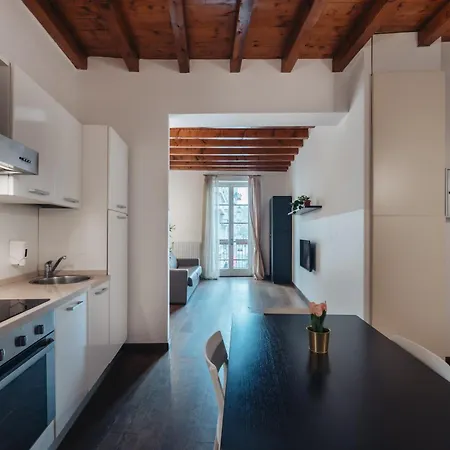 Charming Brera - Madonnina * Милан