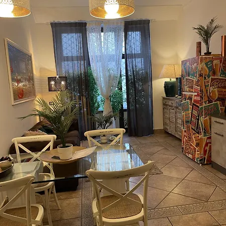 Fashion Loft Luxury Апартаменты *