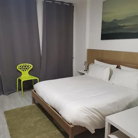 Milanforester Apartman